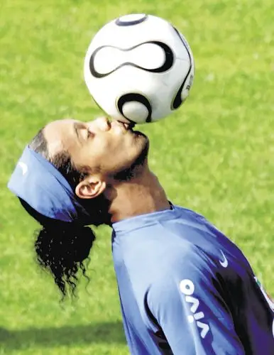 界中闪亮 界中闪亮